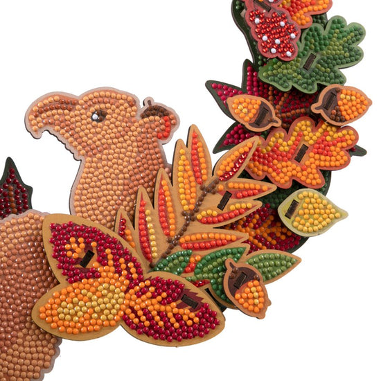 Autumn Squirrel Crystal Art 3D Wreath Kit 8