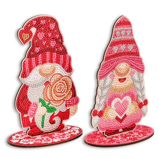 CA-MDF-065 Crystal Art Wooden Decoration Gnomes in Love angle